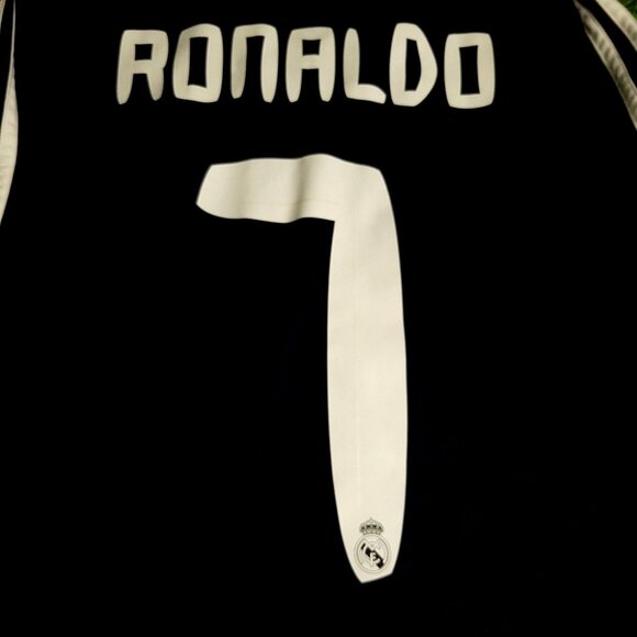 Cristiano Ronaldo Real Madrid 2010 2011 Away Soccer Jersey Shirt L SKU# P95985 - Picture 4 of 7